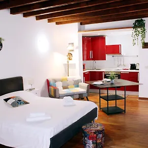 Hbhall Navigli 2 Apartment