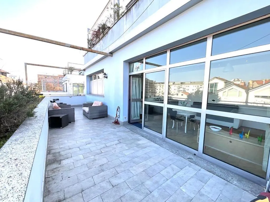 Navigli Wonderful Apartments Milan 0*,  Italy