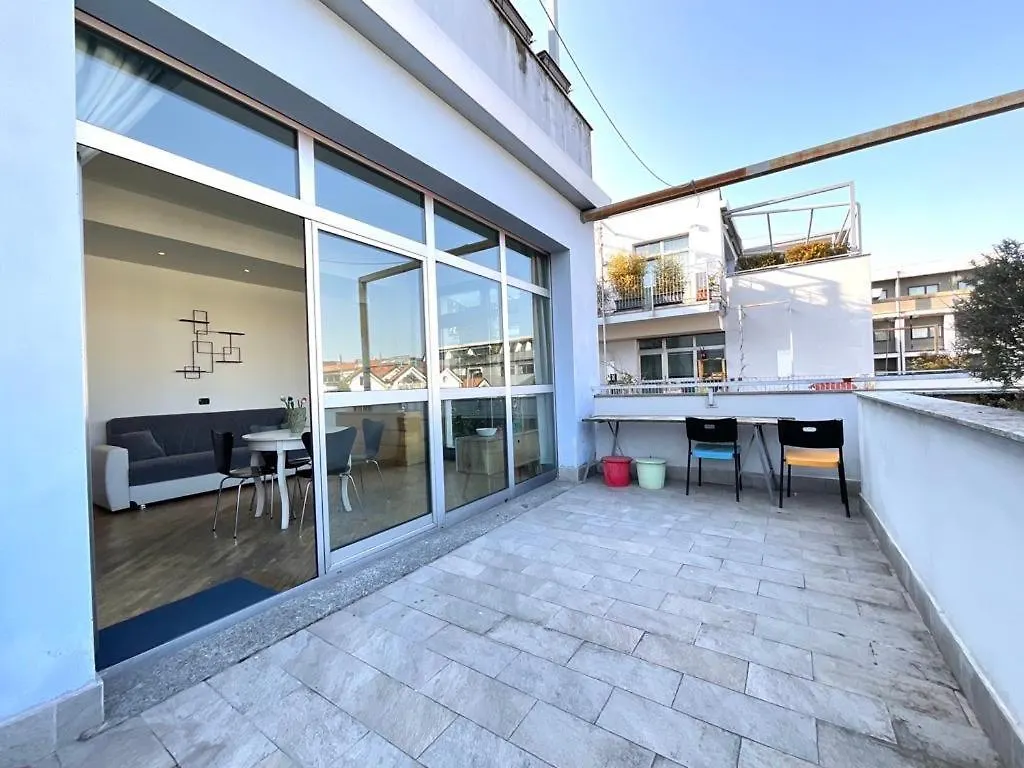 Navigli Wonderful Apartments Milan Italy